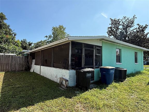 3rd image of 1410 Kings Hwy
