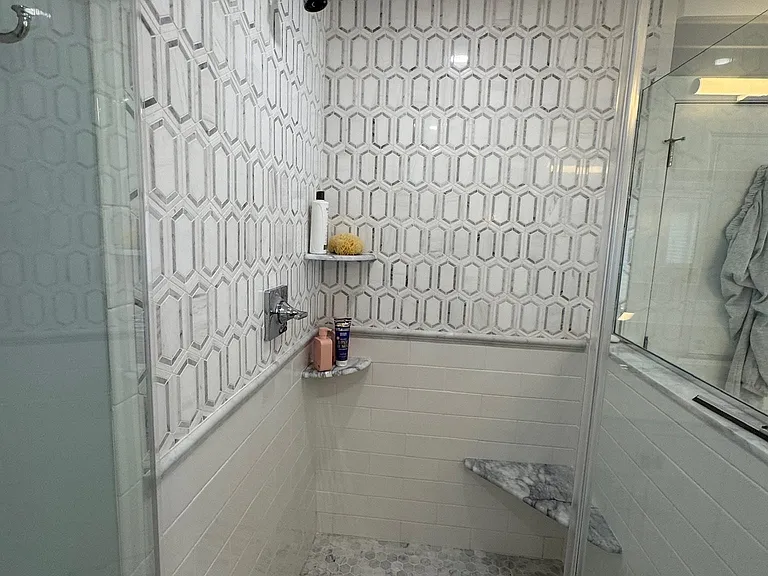 1 Island Dr #9 — Photo 24
