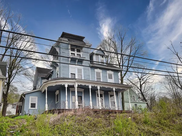 16 Colbert Ave, Oil City, PA 16301