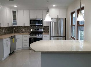 81 Spring Valley Ave, Hackensack, NJ 07601