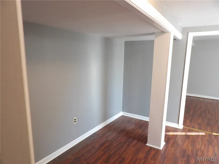 10332 Transit Rd — Photo 29