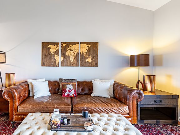 High Ceilings and Plenty of Natural Light