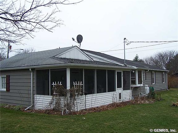 3rd image of 146 Lincoln Ave