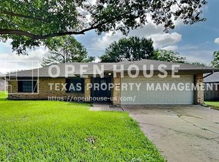 1522 Clover Hill Rd, Mansfield, TX 76063