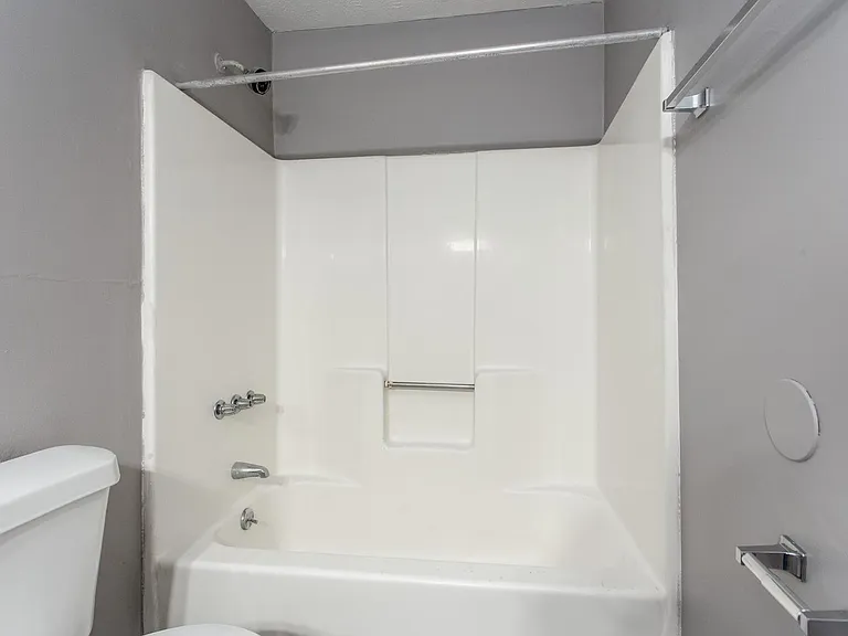 8667 Ashley Way — Photo 10