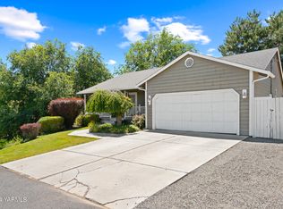 10 Hovde Park Dr, Selah, WA