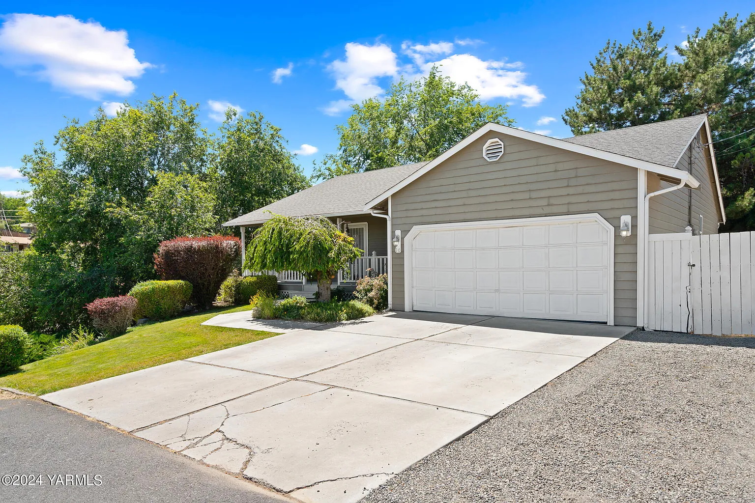 10 Hovde Park Dr photo 1