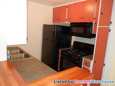 4th image of 1701 W Tuckey Ln Unit 112