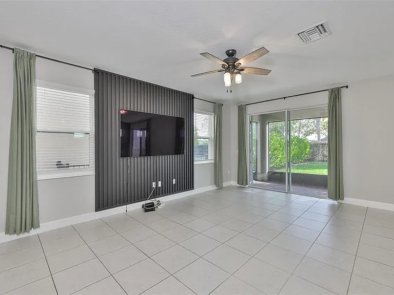 6207 Voyagers Pl — Photo 9