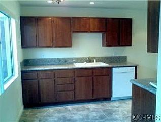 2nd image of 1244 N Citrus Ave APT 1