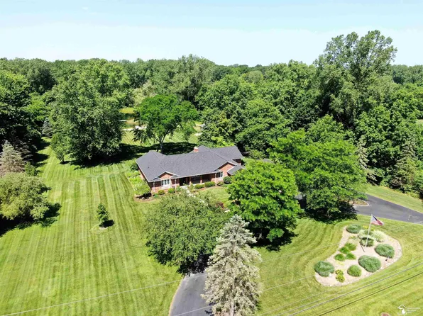 7007 Jackman Rd, Temperance, MI 48182