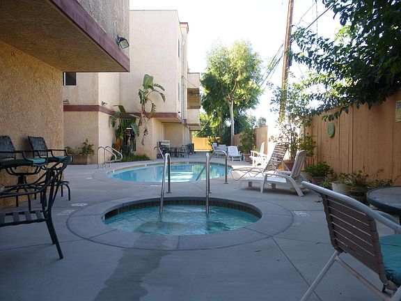 2nd image of 22501 Del Valle St #2020