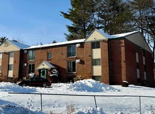 112 ENGLISH VILLAGE Road #104, Manchester, NH 03102