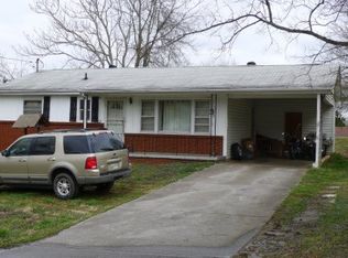 2215 W Gilbert Ln, Knoxville, TN 37920