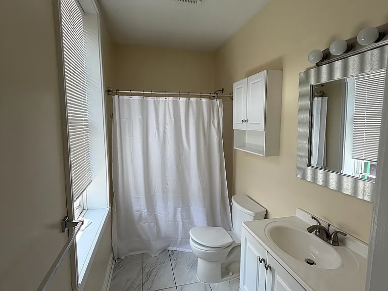 74 S Market St #74B — Photo 7