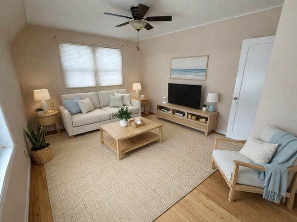 455 Beach 127th St Floor 2