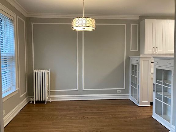 4th image of 6226 N Clark St #2B