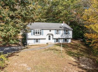28 Old County Rd, Ashburnham, MA 01430