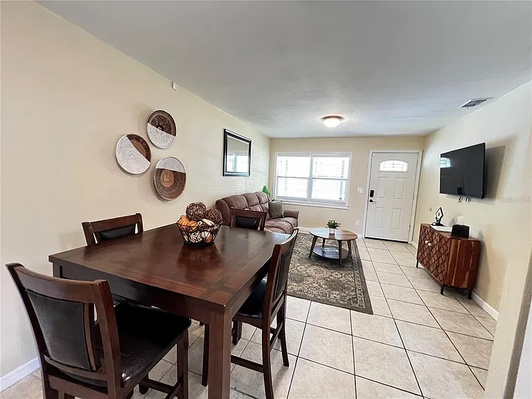 138 Woods Rd — Photo 5