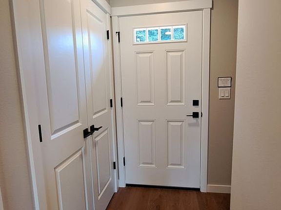 4th image of 3113 E Camellia Way