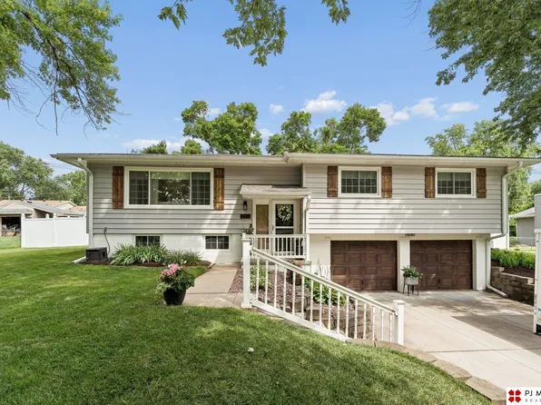 3335 S 114th Ave, Omaha, NE 68144