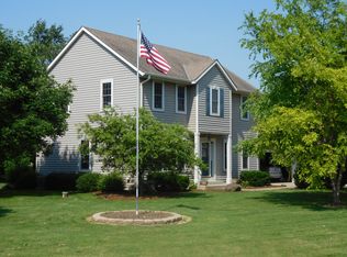 4730 Parkview Rd, Waterford, WI 53185