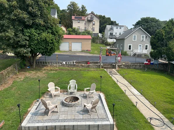 258 Broad St, Norwich, CT