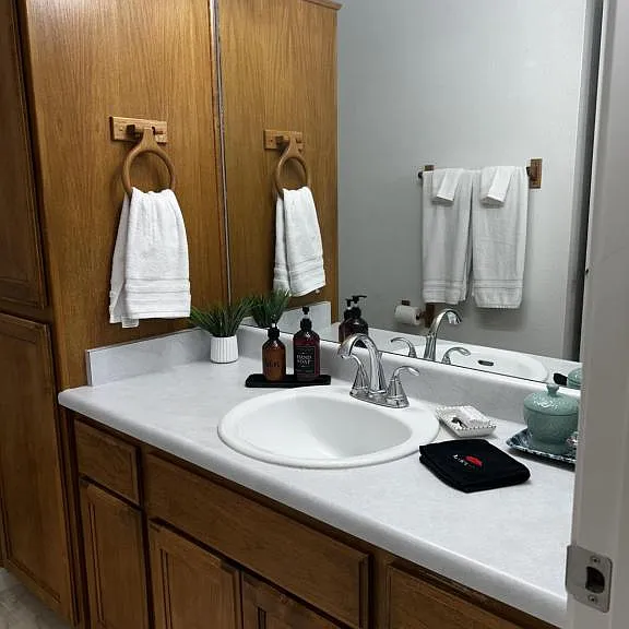 563 Primrose Dr — Photo 39