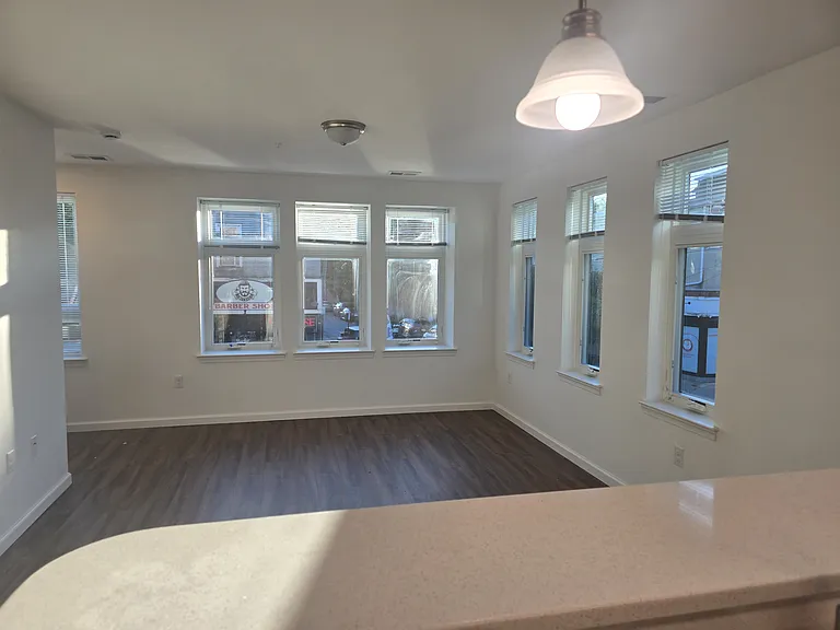 Clinton Lofts — Photo 34