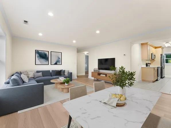 144 Newton St APT 1, Brighton, MA 02135