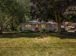 7655 Hazel Dr, Jenison, MI 49428