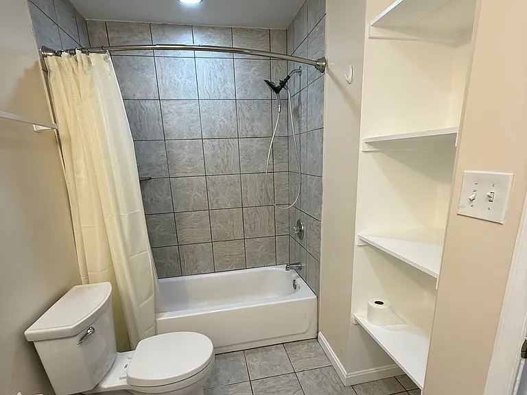 12184 Jennell Dr — Photo 10