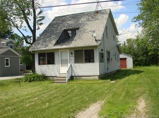 8486 Dixie Hwy, Fair Haven, MI 48023
