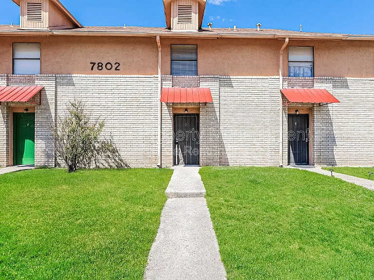 7802 Richard Frank Way #3 — Photo 1