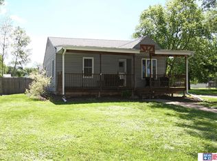 406 Hawthorne Ave, Crete, NE 68333