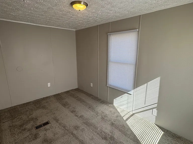 Evergreen Estates — Photo 64