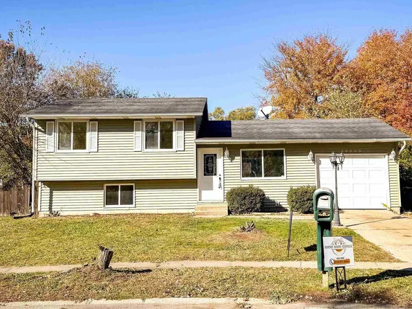 29083 Driftwood Dr, Elkhart, IN 46516