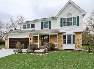 1321 Forever Ave, Libertyville, IL 60048