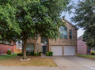 617 Rosarita Rd, Arlington, TX 76002