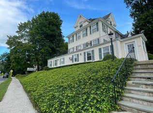 102 S Broadway #2S, Tarrytown, NY 10591