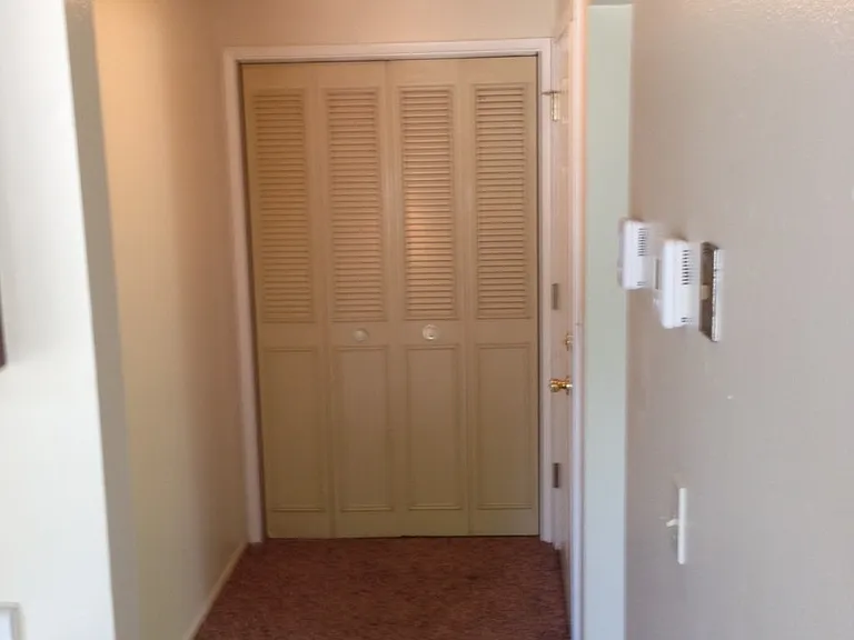 531 W 11th Ave — Photo 4