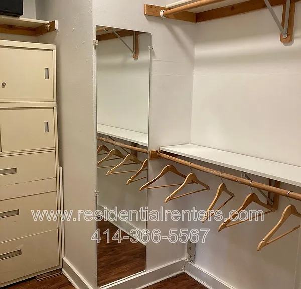 1028 E Juneau Ave #209 — Photo 13