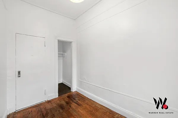 Rented by Warren T Real Estate Corp. | media 16