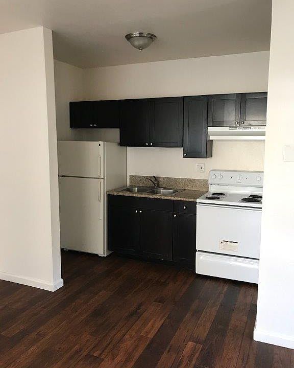 1st image of 3856 Beyer Blvd APT 1