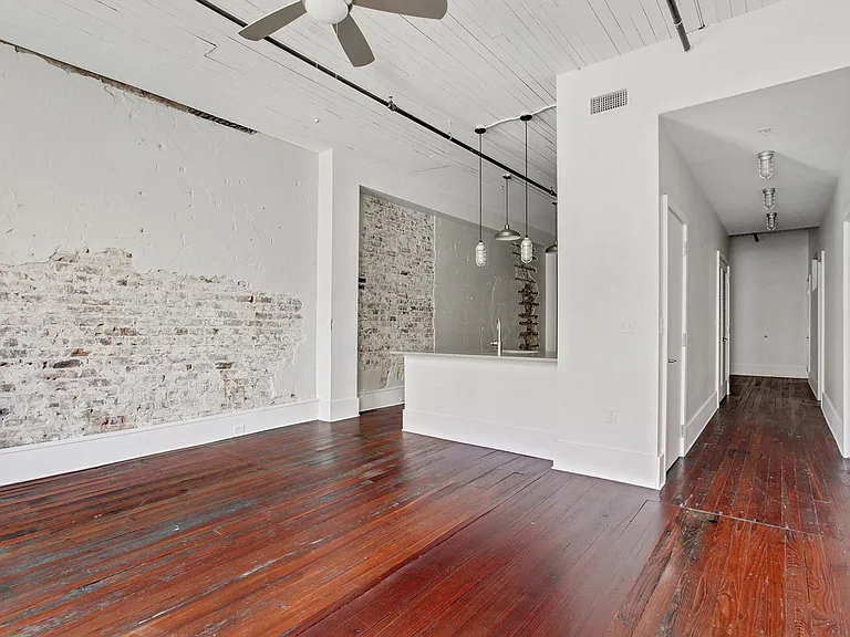 108 W Broughton St #2A — Photo 5