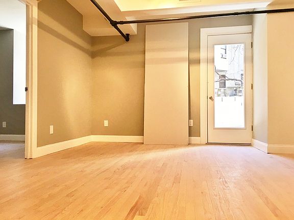 3rd image of 512 W 180th St