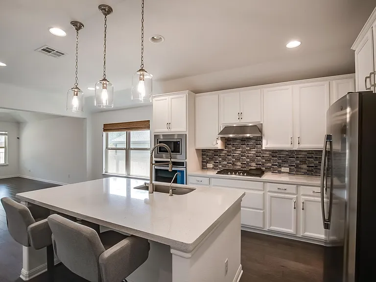 105 Meadow Wood Cv — Photo 27