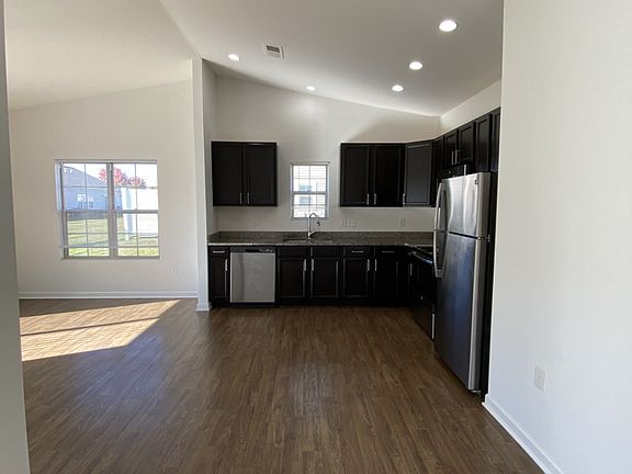 3rd image of 3945 Grassland Way #3945