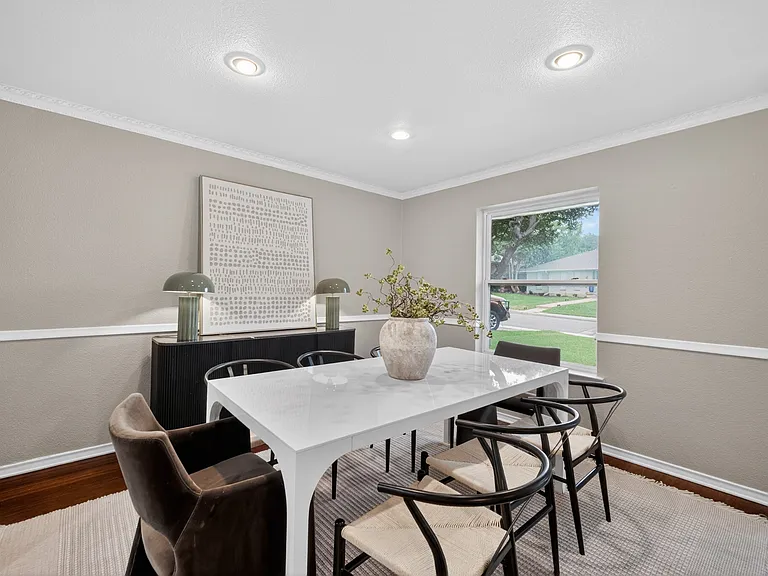 9660 Timberleaf Dr — Photo 16