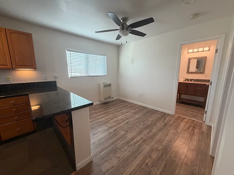 6802 Radio Dr — Photo 12